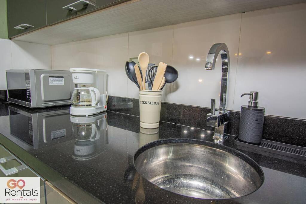 Cozy In Poblado, Parking, No Fee 1107 公寓 *